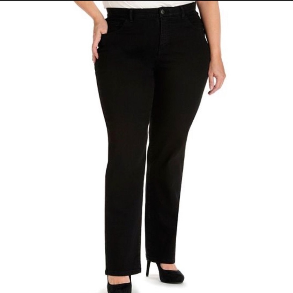 18W Lee Comfort Waistband Black Straight-Leg Pants
